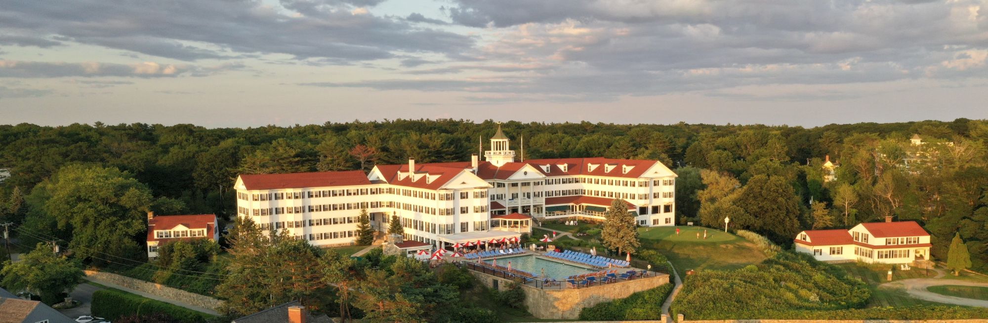 The Colony Hotel