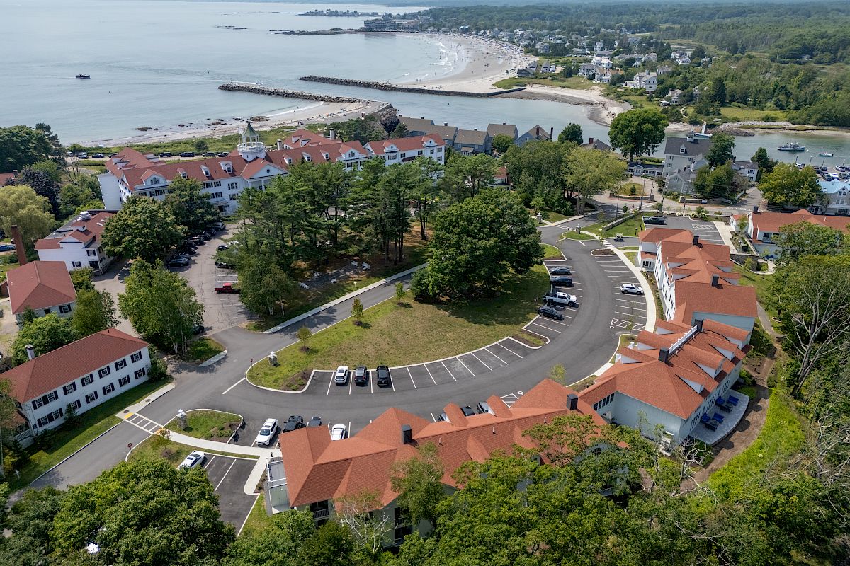 The Colony Hotel